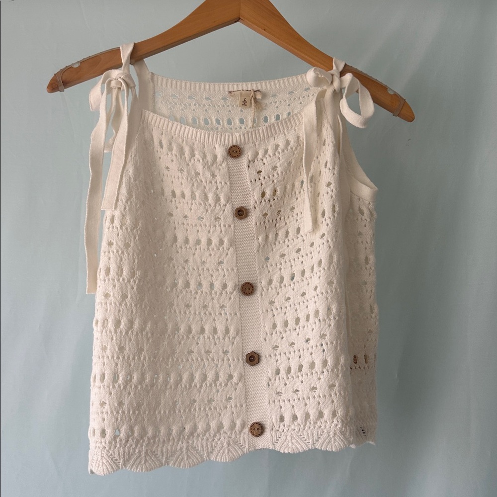 Hem& Thread NWT Knit Buttoned Tank Top Adjustable Straps Size Large